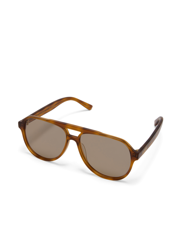 The Florence by BANBE is a slimline aviator silhouette designed as a classic core wardrobe piece, delivering effortless everyday wear with a refined modern edge.