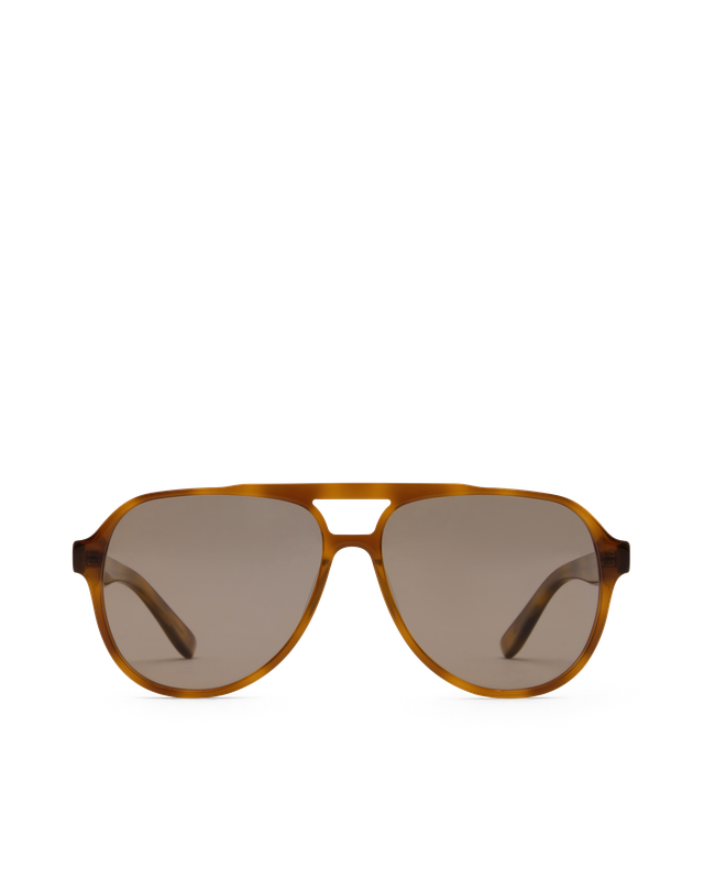 The Florence by BANBE is a slimline aviator silhouette designed as a classic core wardrobe piece, delivering effortless everyday wear with a refined modern edge.