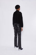 Valentina Leather Pants – Effortless Edge Meets Everyday Comfort
Unleash your inner style icon with the Valentina Leather Pants – a bold blend of contemporary edge and laid-back comfort. Designed for fashion-forward women who love to turn heads, these sleek leather-look pants are your new go-to for elevated everyday wear.