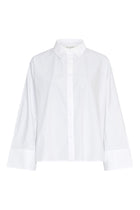 MSCH Natalia Zenika Boxy Shirt - Classic White, Reworked

The white shirt, with a little more shape. The MSCH Natalia Zenika Boxy Shirt takes a wardrobe classic and gives it a modern, structured silhouette with clever adjustable detailing.