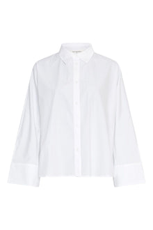 MSCH Natalia Zenika Boxy Shirt - Classic White, Reworked

The white shirt, with a little more shape. The MSCH Natalia Zenika Boxy Shirt takes a wardrobe classic and gives it a modern, structured silhouette with clever adjustable detailing.