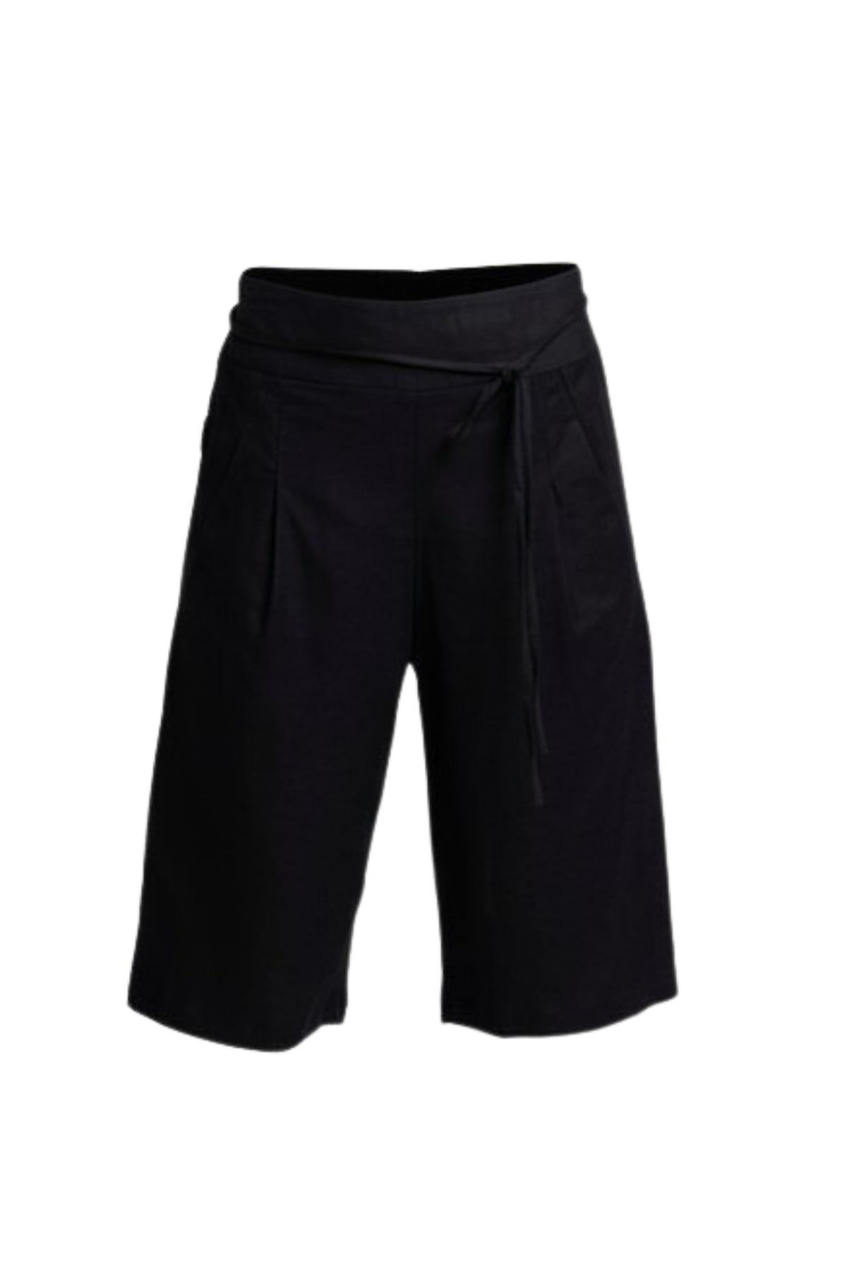Mode Linen Blend Short - Effortless Shape with Everyday Ease

A refined take on relaxed tailoring. The N-E-S Mode Short delivers the same considered design as the Mode Pant, reworked into an easy, wearable short that balances comfort with a clean, modern silhouette.

Designed and made responsibly in New Zealand
