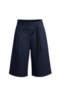Mode Linen Blend Short - Effortless Shape with Everyday Ease

A refined take on relaxed tailoring. The N-E-S Mode Short delivers the same considered design as the Mode Pant, reworked into an easy, wearable short that balances comfort with a clean, modern silhouette.

Designed and made responsibly in New Zealand