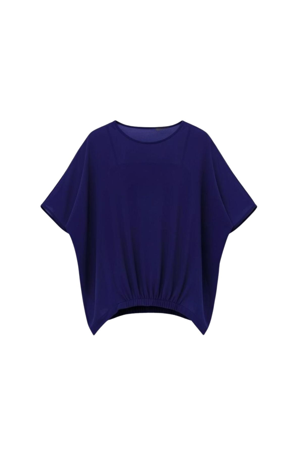 N-E-S Repeat Top - A Favourite, Repeated

Back for summer by popular demand. The N-E-S Repeat Top is a top-selling silhouette loved for its effortless drape, relaxed shape and clever detailing that does the styling for you.

Designed and made responsibly in New Zealand