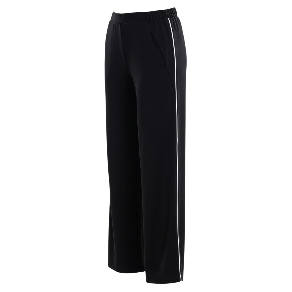 The NES Piped Gin Pants – a best-selling fit with elastic waist, side piping and 32" length. Comfortable, polished and designed for everyday wear.