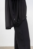 A top-selling N-E-S favourite, the Reflex Tunic is a contemporary evolution of our best-selling Vanotti, bringing a fresh take to the relaxed, effortless style our customers love.
Colours: Black, Ink, Jade
Sizing: S, M, L (this top is oversized) S will fit an XS-M depending on how you like to wear your tops. L will fit L-XXL.
Fabric: Poly Chiffon