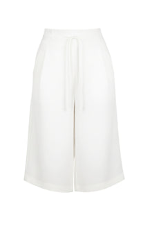 The N-E-S Rita Short – a linen-cotton short with relaxed fit, pleat detail and elastic waist. Lightweight, versatile and NZ made.
