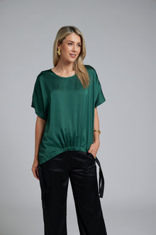 The NES Vanotti Tunic by N-E-S. A floaty scoop-neck tunic in viscose georgette or satin. Wear loose or drawn in. Sizes XS/S, SM, ML. NZ made.
