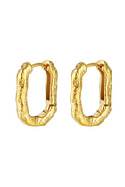 PĀMU Bobbi hoops are a modern twist on classic hoops, these square-shaped earrings showcase the same wavy texture for a bold yet elegant look. Perfect for adding dimension to any outfit. Its undulating surface mimics the natural flow of melted wax, creating a unique tactile experience and a raw, sculptural beauty that sets it apart.
Water-proof / tarnish free
PĀMU jewellery is made to be worn everywhere, every day. Our pieces are water proof, sweat proof, ocean proof, nickel free and hypoallergenic