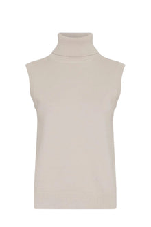 MSCH Isabis R Vest - The Modern Layer

Clean, minimal and endlessly versatile. The MSCH Isabis R Vest is an easy knitted layer designed to add warmth and texture without the weight of a full knit.