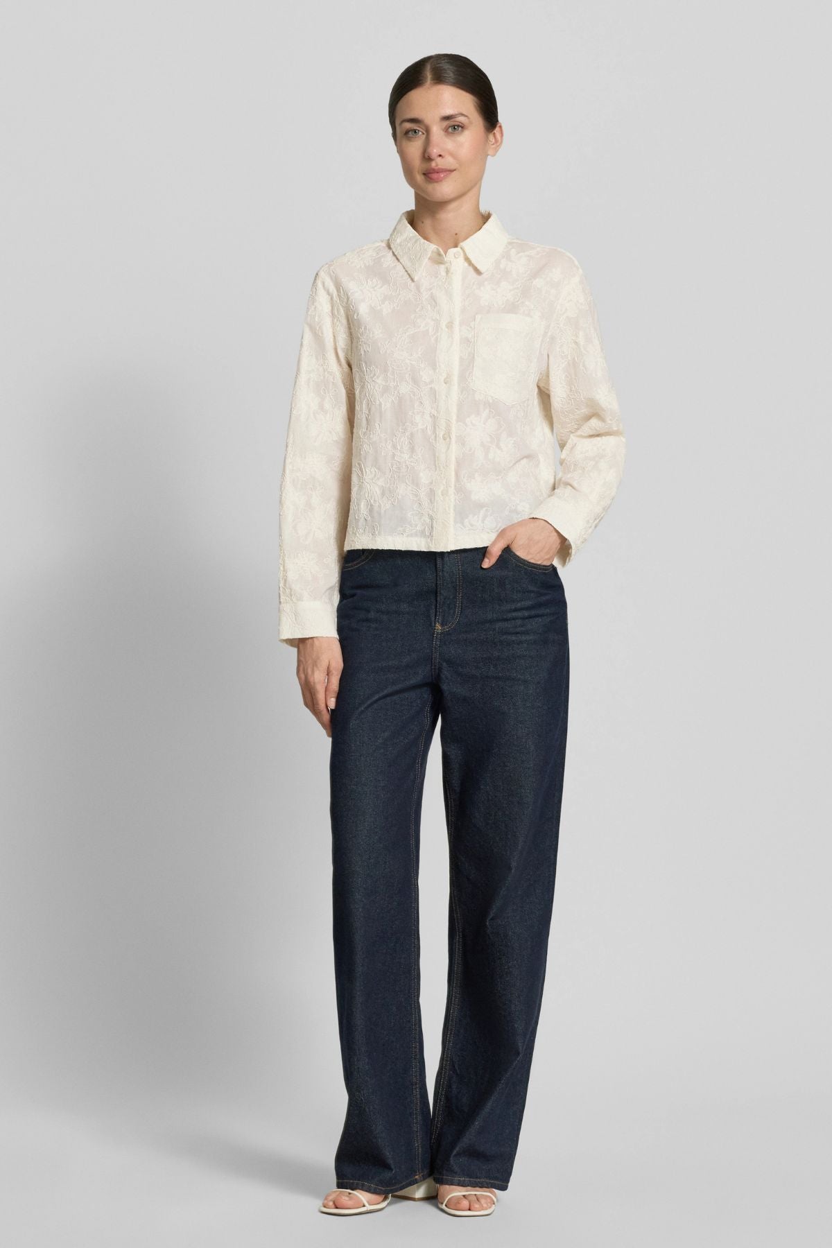 MSCH Sylvia Shirt - The Classic Shirt, With Texture

A fresh take on a wardrobe essential. The MSCH Sylvia Shirt brings subtle texture to the classic button-up with a delicate embroidered floral finish that gives this everyday piece a little more personality.